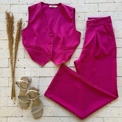 CONJUNTO COLETE E CALÇA