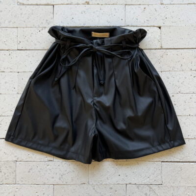 SHORT COURO FAKE