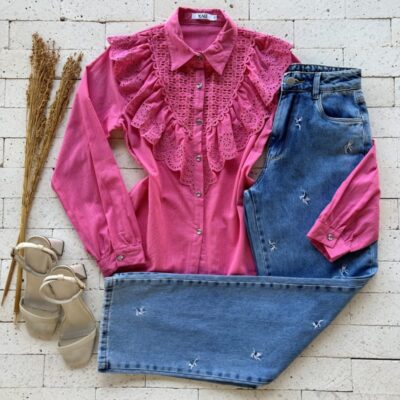 CAMISA DETALHADA