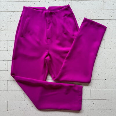 CALÇA ALFAIATARIA PREMIUM DETALHE PENCES MAGENTA