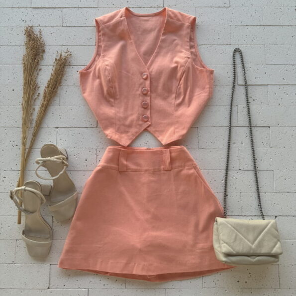 CONJUNTO LINHO COLETE E SHORT SAIA LISO LARANJA