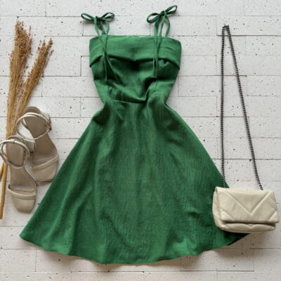 VESTIDO COM BOJO ALÇA LACINHO VERDE