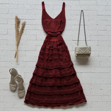 VESTIDO TRICO MIDI DETALHE CAMADAS MARSALA