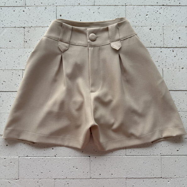 SHORT LISO DETALHE