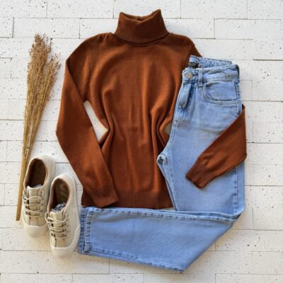 BLUSA TRICO BASIC GOLA ALTA TELHA