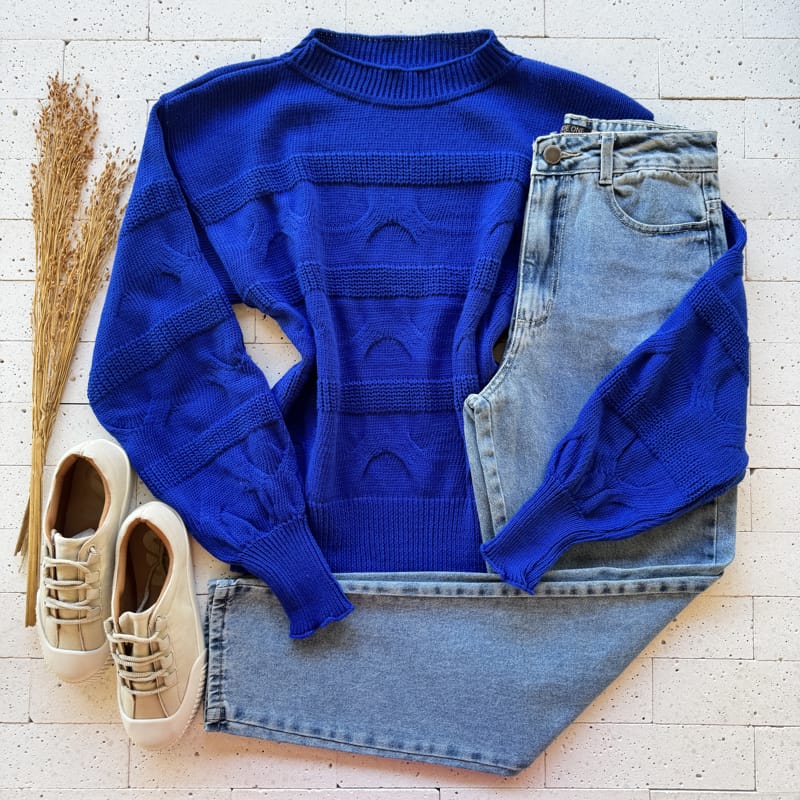 BLUSA TRICO COM PONTO DETALHADO AZUL BIC BLUSA TRICO COM PONTO DETALHADO AZUL BIC