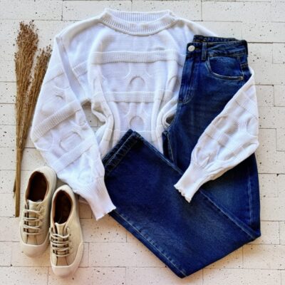 BLUSA TRICO COM PONTO DETALHADO OFF