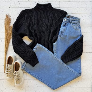 BLUSA TRICO MANGA LONGA COM TRAMA DIVERSAS PRETA