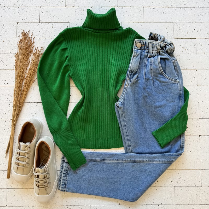 BLUSA TRICO MODAL PRINCESA GOLA ALTA LUXO VERDE BLUSA TRICO MODAL PRINCESA GOLA ALTA LUXO VERDE