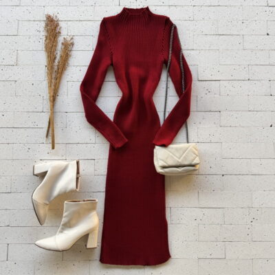 VESTIDO TRICO MODAL MIDI CANELADO COM FENDA MARSALA