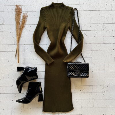 VESTIDO TRICO MODAL MIDI CANELADO COM FENDA VERDE OLIVA