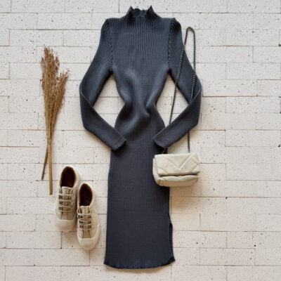 VESTIDO TRICO MODAL MIDI CANELADO COM FENDA PETRÓLEO