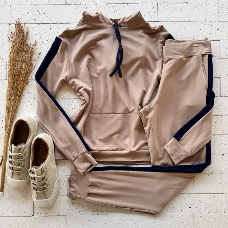 CONJUNTO MOLETINHO CONJUNTO MOLETINHO