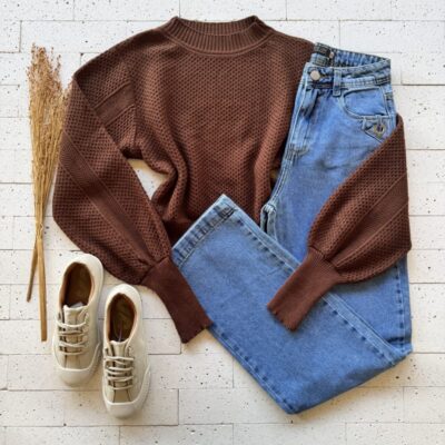 CROPPED TRICO ALONGADO MANGA OVERSIZED CAFÉ