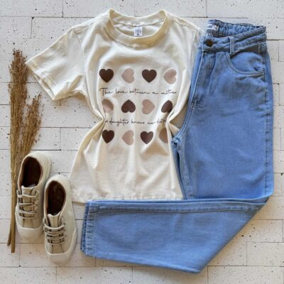 T-SHIRT ALGODÃO ESTAMPA CORAÇÕES NUDE OFF