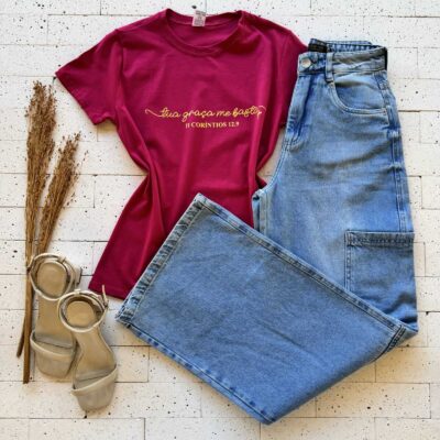 T-SHIRT ALGODÃO ESTAMPA TUA GRAÇA ME BASTA PINK