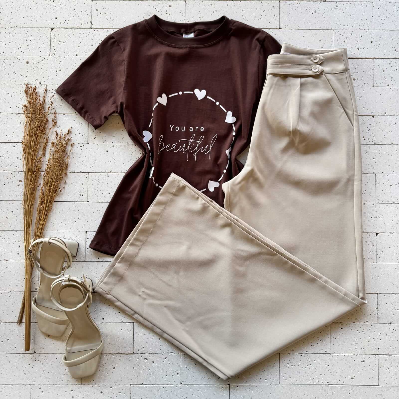 T-SHIRT ALGODÃO ESTAMPA YOU ARE BEAUTIFUL CAFÉ T-SHIRT ALGODÃO ESTAMPA YOU ARE BEAUTIFUL CAFÉ