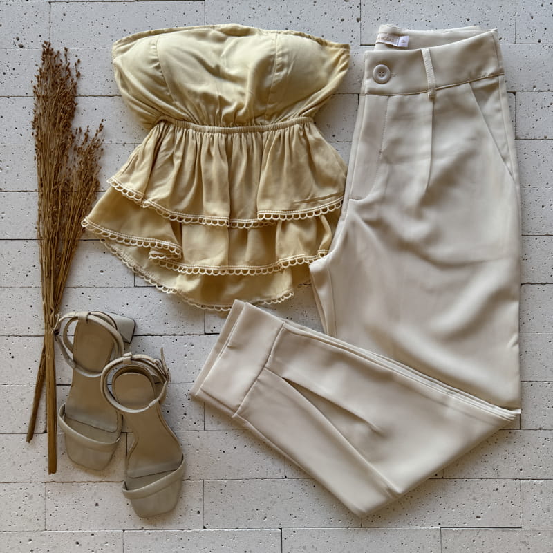 BLUSA TOMARA QUE CAIA BLUSA TOMARA QUE CAIA