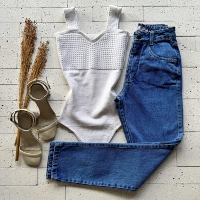 BODY MODAL ALÇA LARGA E DETALHE BUSTO OFF