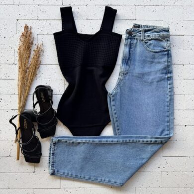 BODY MODAL ALÇA LARGA E DETALHE BUSTO PRETO