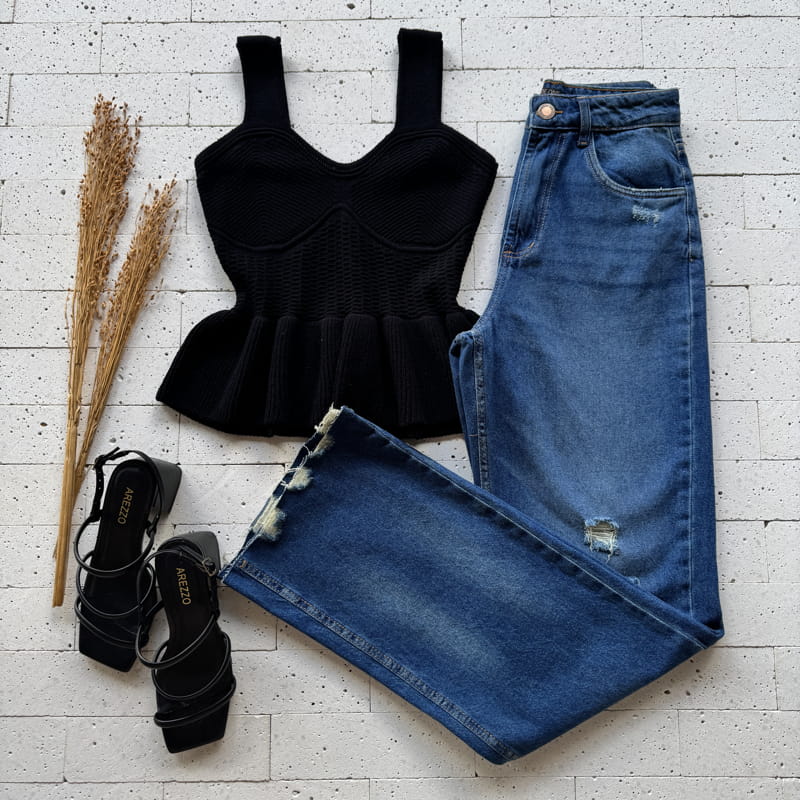 REGATA MODAL PEPLUM DETALHADO PRETO