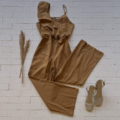 MACACÃO LINHO BABADOS