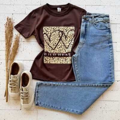 T-SHIRT ALGODÃO ESTAMPA WILD HEART ANIMAL PRINT MARROM