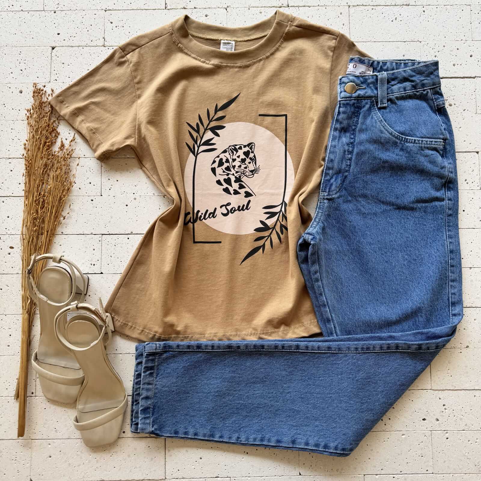 T-SHIRT ALGODÃO ESTAMPA WILD SOUL NUDE T-SHIRT ALGODÃO ESTAMPA WILD SOUL NUDE