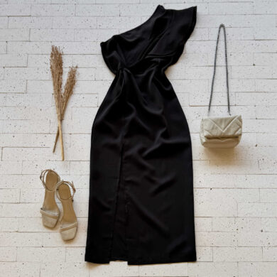 Dondoca_com_br Vestido Midi Um Ombro So Babados E Fenda Preto