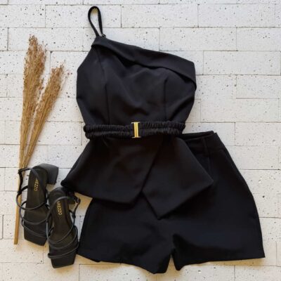 Dondoca_com_br Conjunto Alfaiataria Regata Com Cinto Drapeado E Short Preto