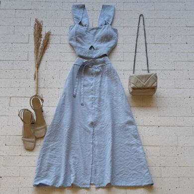 CONJUNTO MARRANT CROPPED ALÇA LARGA E SAIA MIDI COM FENDA AZUL