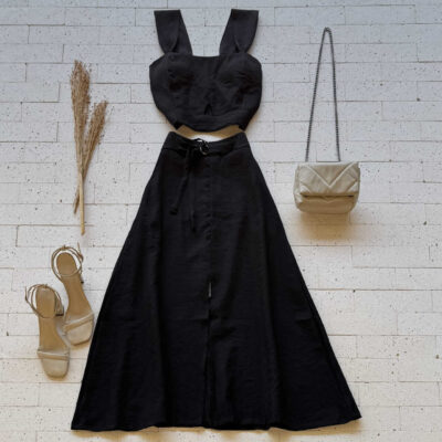 CONJUNTO MARRANT CROPPED ALÇA LARGA E SAIA MIDI COM FENDA PRETO