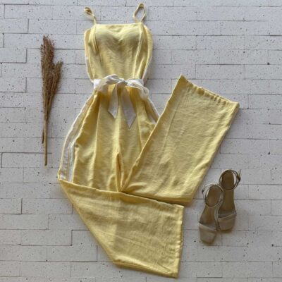 MACACÃO MARRANT DETALHE LISTRA E AMARRAÇÃO AMARELO