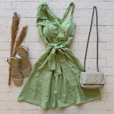 Dondoca_com_br Vestido Detalhado Laco No Ombro E Amarracao Fixa Verde