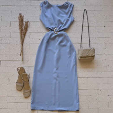 Dondoca_com_br Vestido Longuete Alfaiataria Com Abertura E Fivela Na Cintura Azul