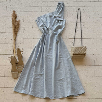 Dondoca_com_br Vestido Midi Marrant Um Ombro So Detalhe Laco Azul