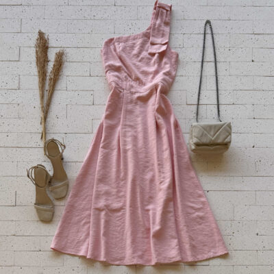 Dondoca_com_br Vestido Midi Marrant Um Ombro So Detalhe Laco Rosa