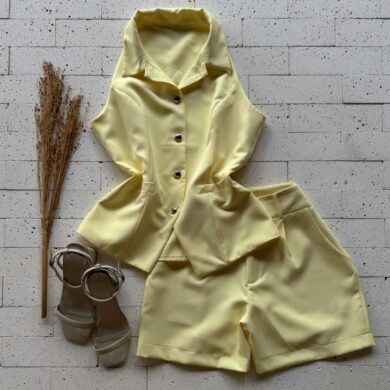 Dondoca_com_br Conjunto Alfaiataria Blusa Golinha E Botoes E Short Amarelo