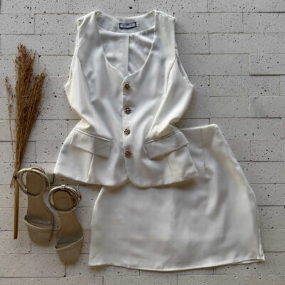 Dondoca_com_br Conjunto Forrado Blusa Detalhe Botoes E Short Saia Off