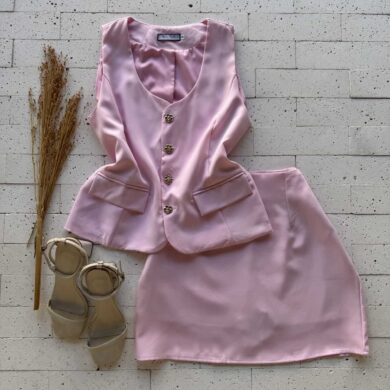 Dondoca_com_br Conjunto Forrado Blusa Detalhe Botoes E Short Saia Rosa