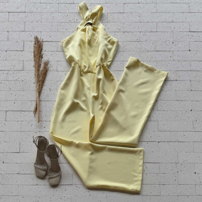 Dondoca_com_br Macacao Alfaiataria Pantalona Detalhe Fivela Gota Amarelo