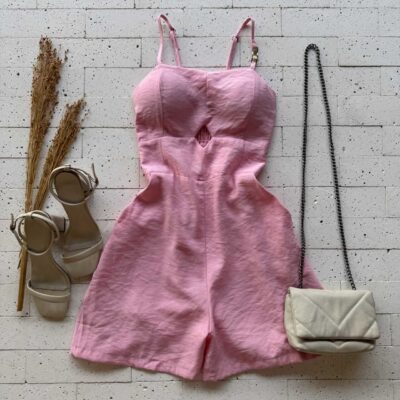 Dondoca_com_br Macaquinho Marrant Detalhe Abertura Na Cintura Rosa