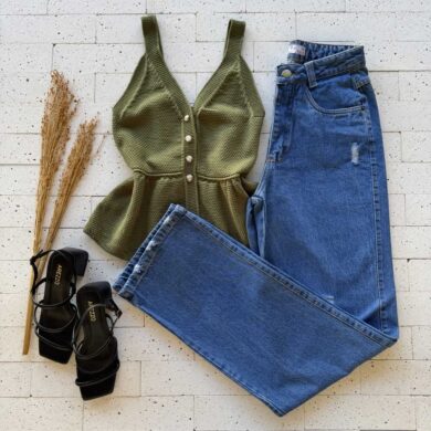 Dondoca_com_br Regata Modal Peplum Detalhe Botoes Verde Oliva