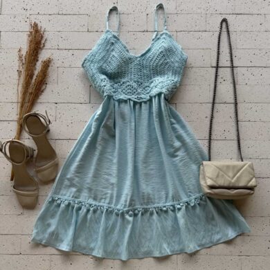 Dondoca_com_br Vestido Detalhe Busto Em Croche Azul