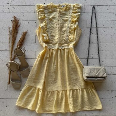 Dondoca_com_br Vestido Detalhe Gripier Ondulado Amarelo