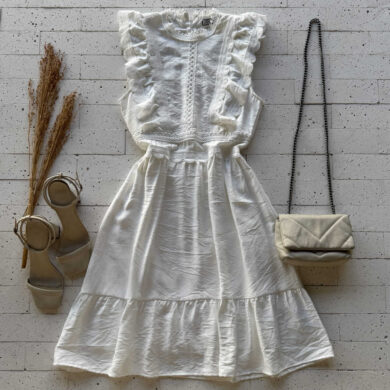 Dondoca_com_br Vestido Detalhe Gripier Ondulado Off