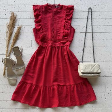 Dondoca_com_br Vestido Detalhe Gripier Ondulado Vermelho