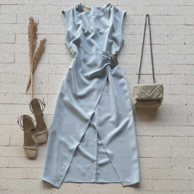 Dondoca_com_br Vestido Midi Alfaiataria Com Fenda E Argola Organica Azul