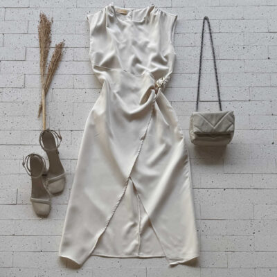 Dondoca_com_br Vestido Midi Alfaiataria Com Fenda E Argola Organica Bege