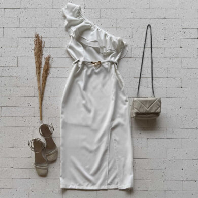 Dondoca_com_br Vestido Midi Forrado Um Ombro So Babados E Fenda Off